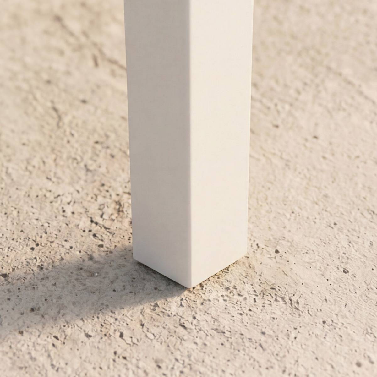 Table de jardin blanche en aluminium Ayden