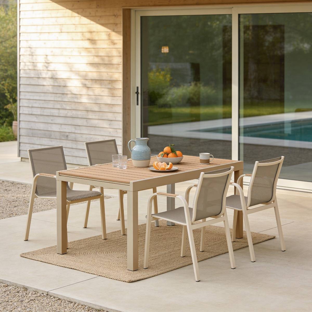 Table de jardin taupe en aluminium Ayden