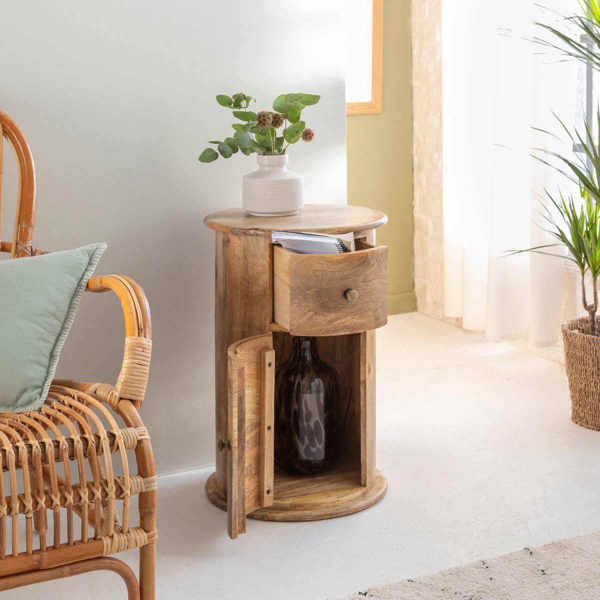 Table de chevet ronde en bois de manguier avec porte Maëva