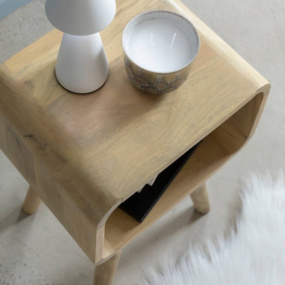 Bout de canapé avec niche en bois de manguier Maëva