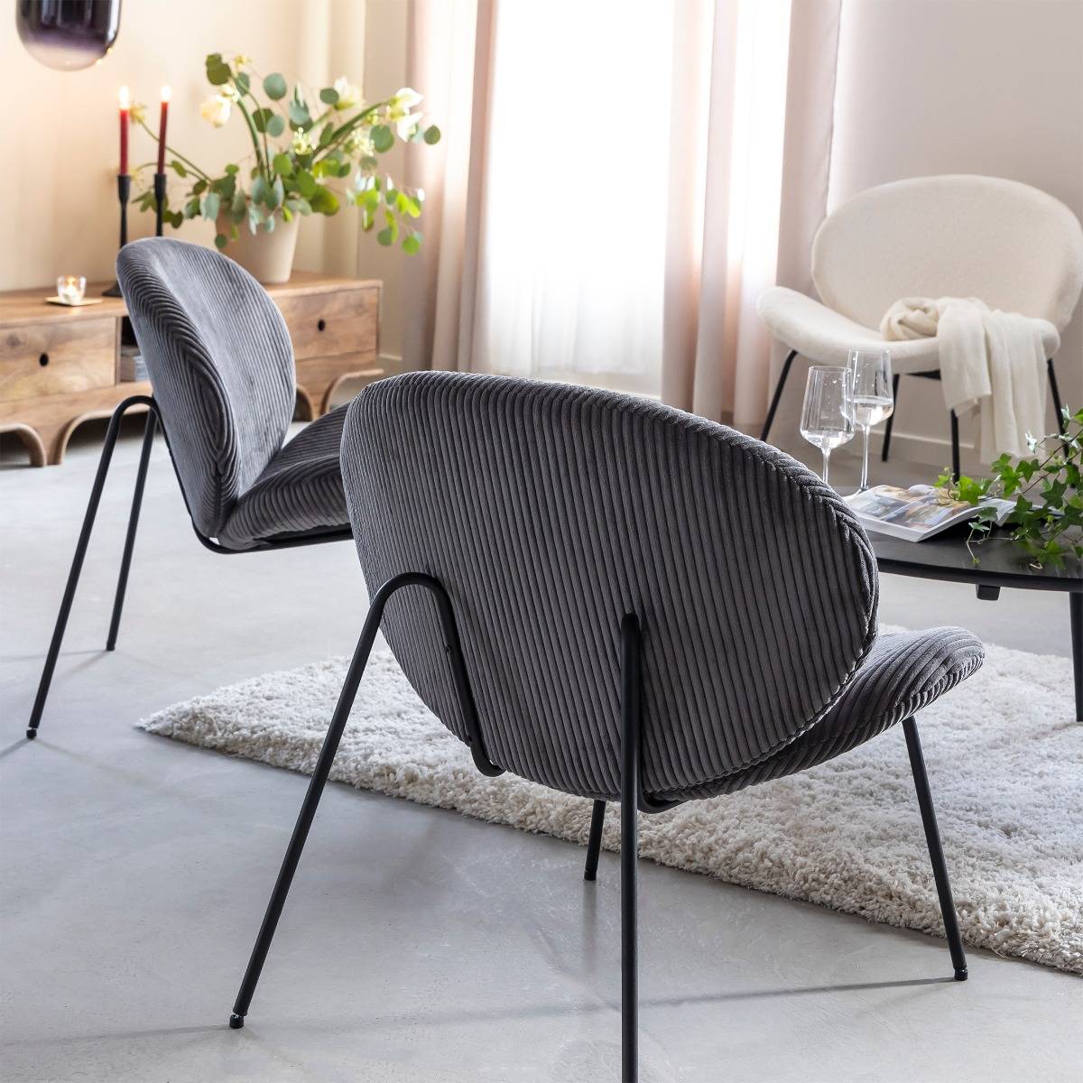 Fauteuil en velours rond gris Kanoa