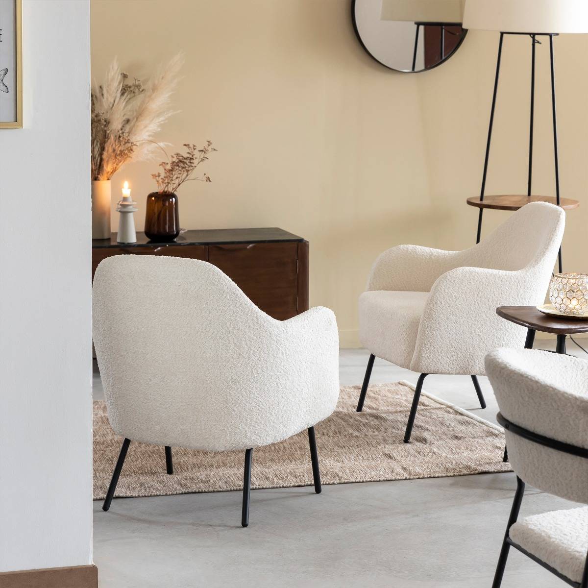 Fauteuil confort en tissu bouclette blanc Amandine