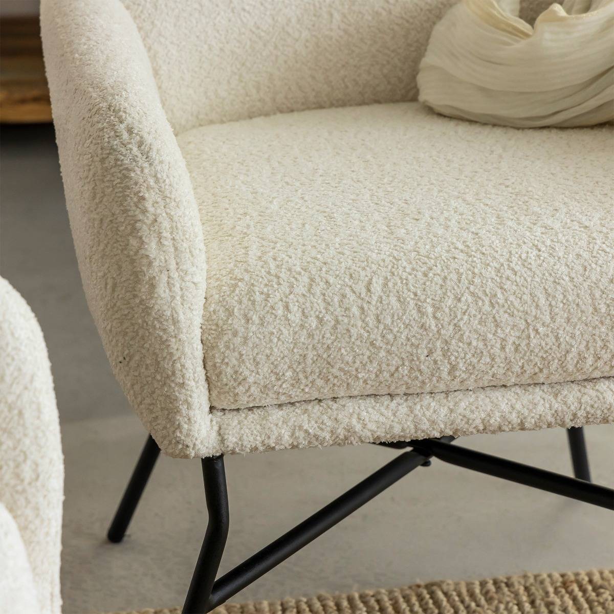 Fauteuil blanc en tissu bouclette Kanoa