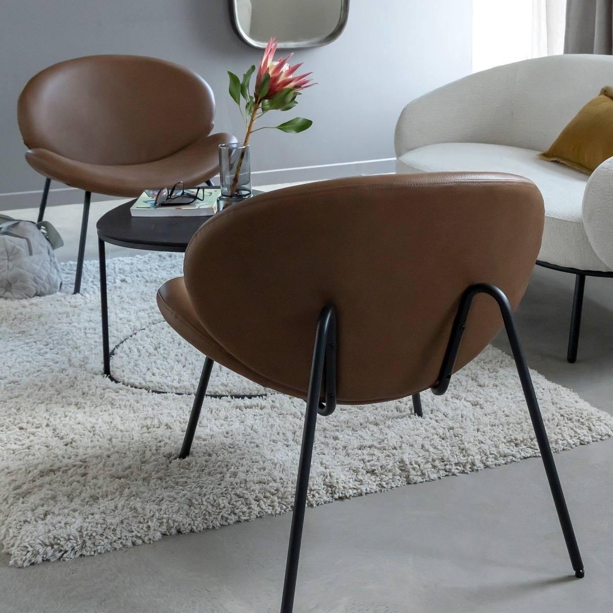 Fauteuil en simili-cuir Dorian