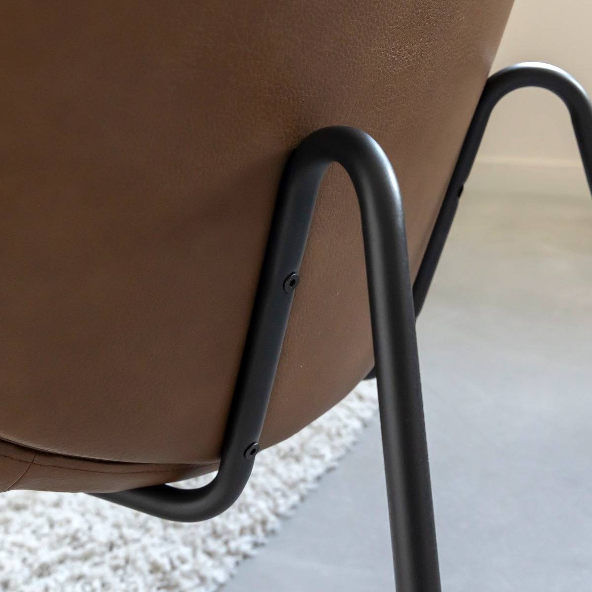 Fauteuil en simili-cuir Dorian