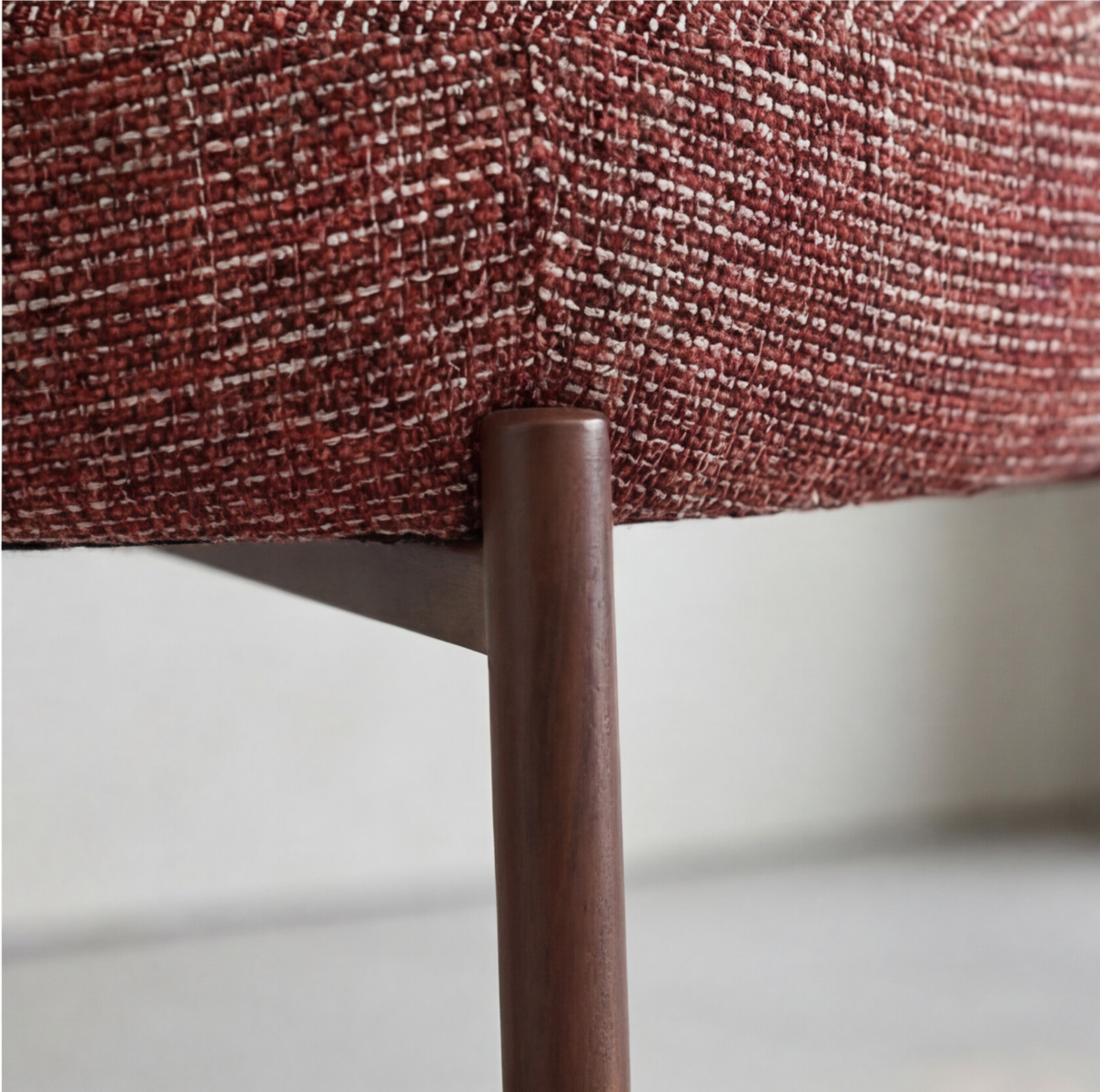 Chaise en tissu acajou chiné et pieds en métal effet bois Janis (lot de 2)