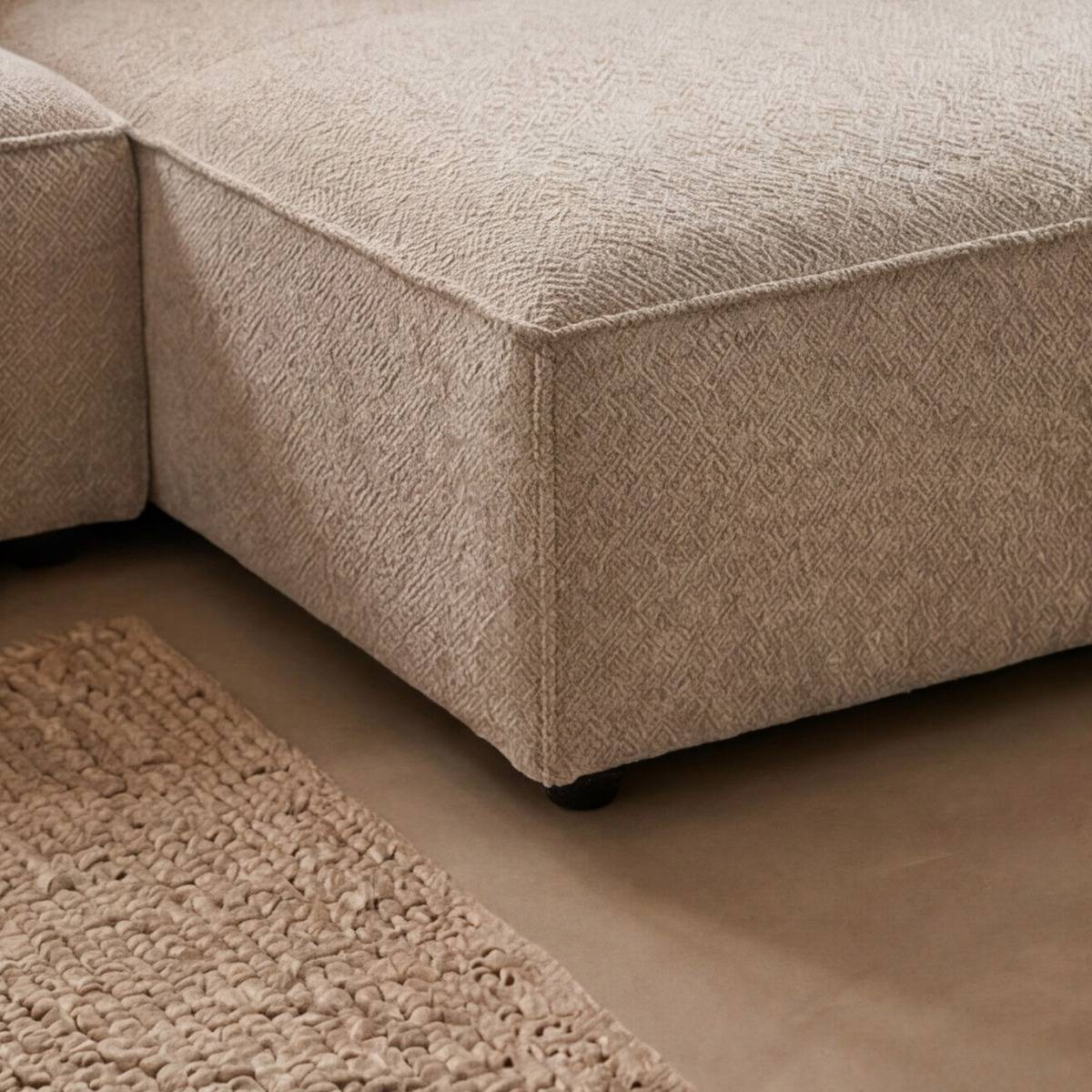 Canapé d'angle en tissu beige Lysoria
