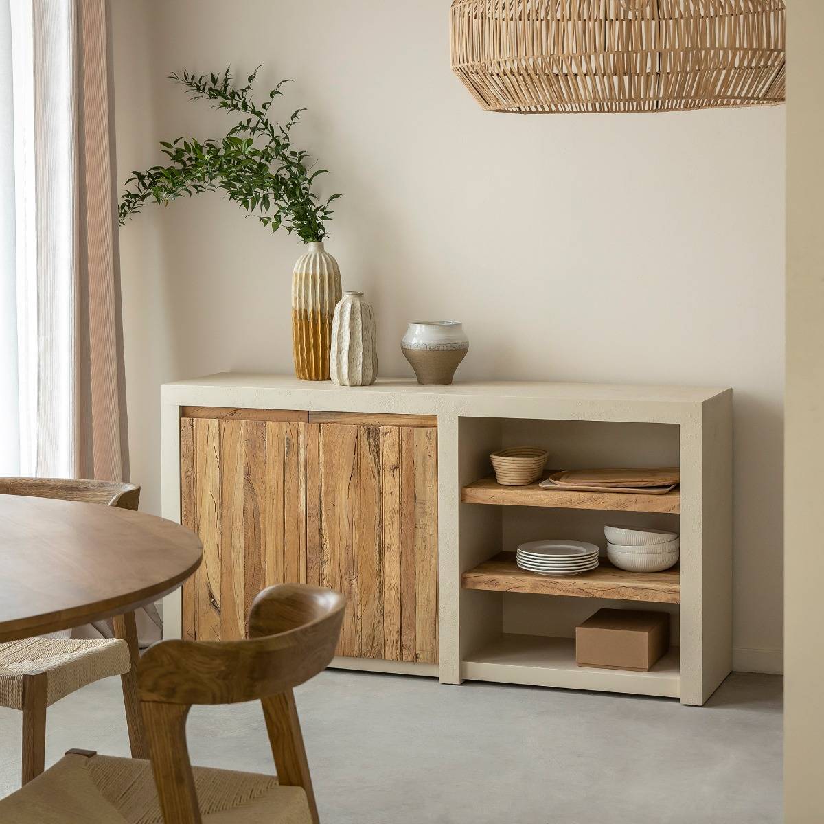 Buffet 2 portes avec étagères effet béton en bois recyclé Dalva