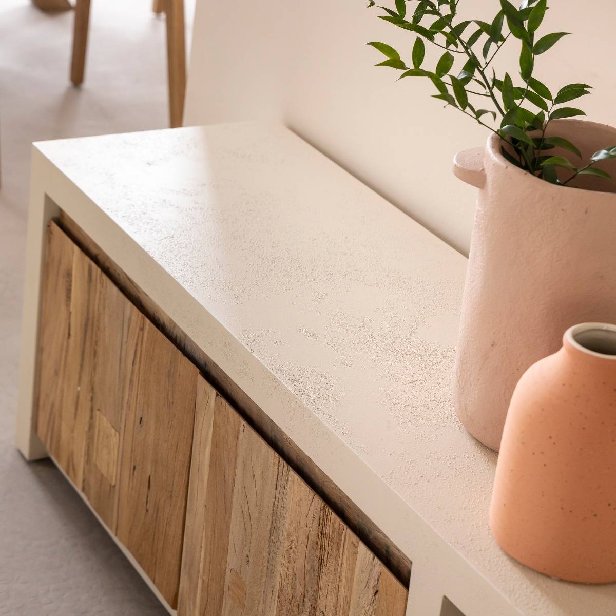 Meuble TV 2 portes et 1 étagère effet béton et bois recyclé Dalva