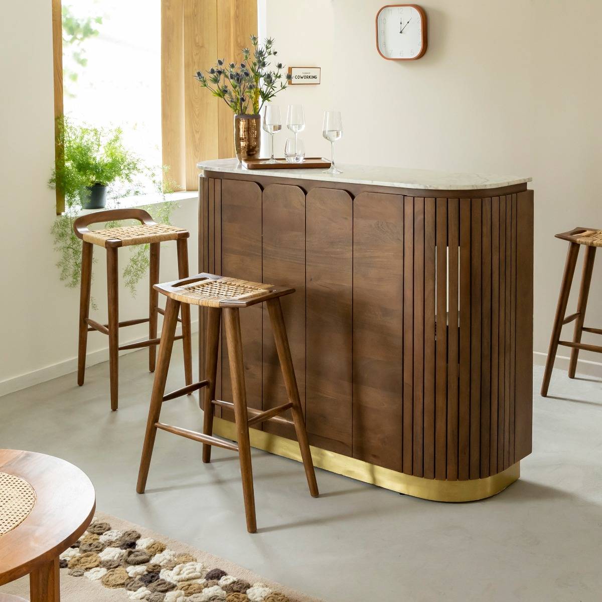 Tabouret de bar en manguier Suzanna