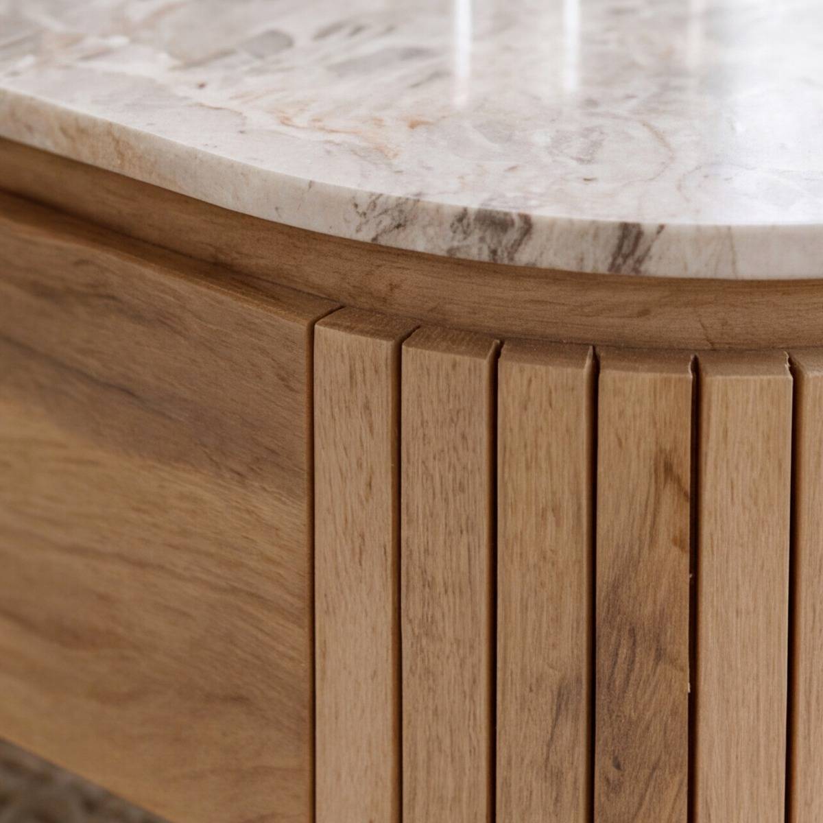 Table basse en marbre et bois de manguier Cyrène