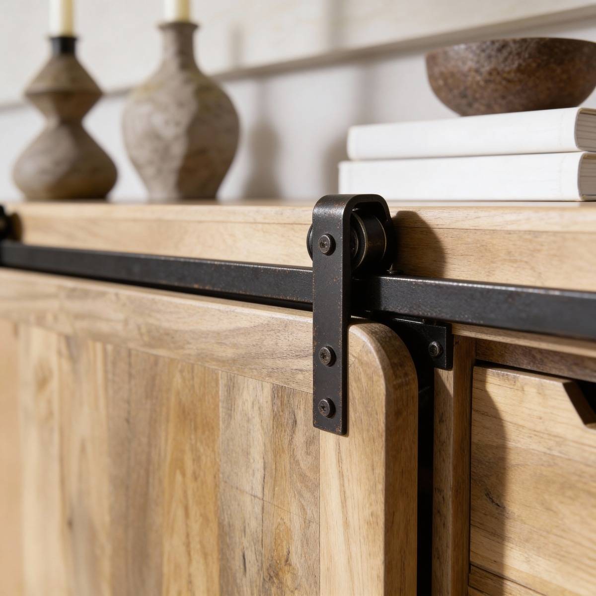 Buffet en bois de manguier avec porte coulissante New-York