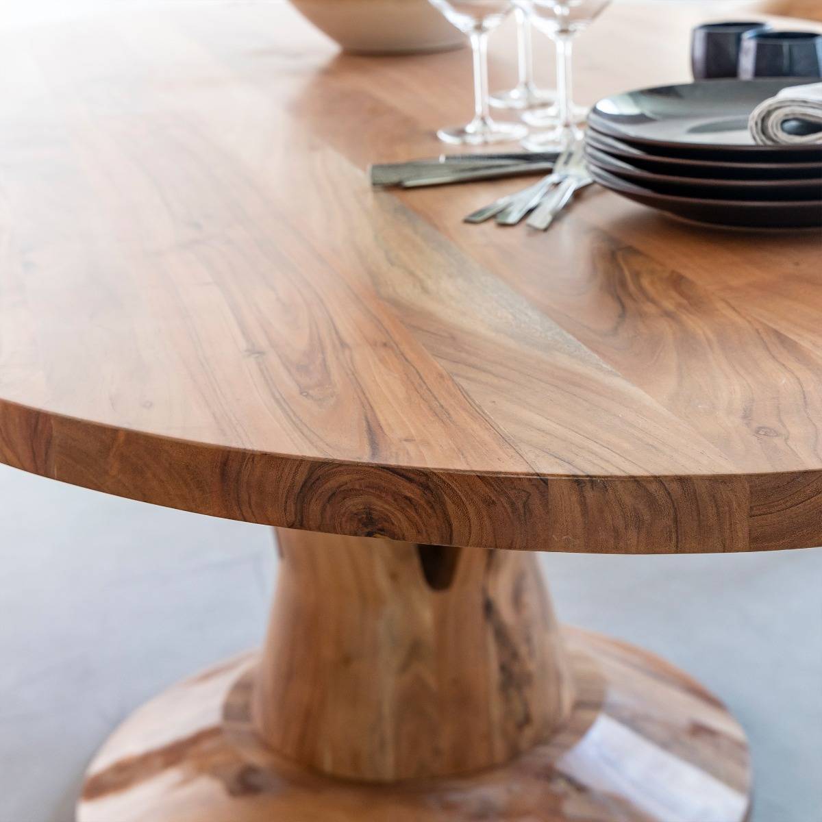Table à manger ovale en bois d'acacia 220 cm Sauge