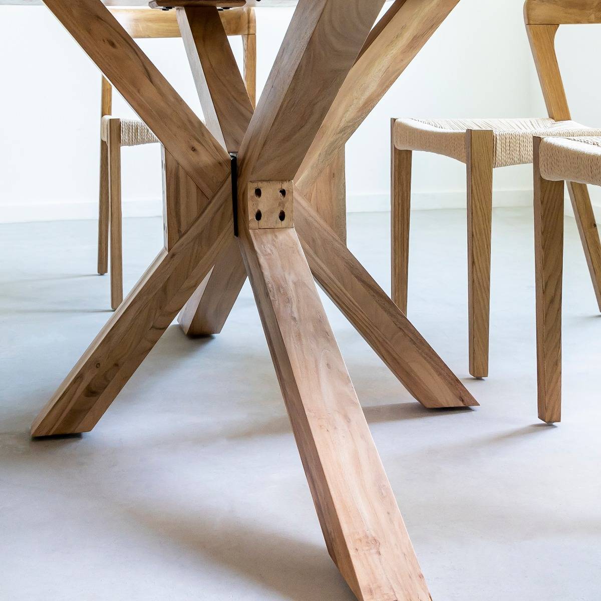 Table à manger rectangulaire en bois d'acacia Izel