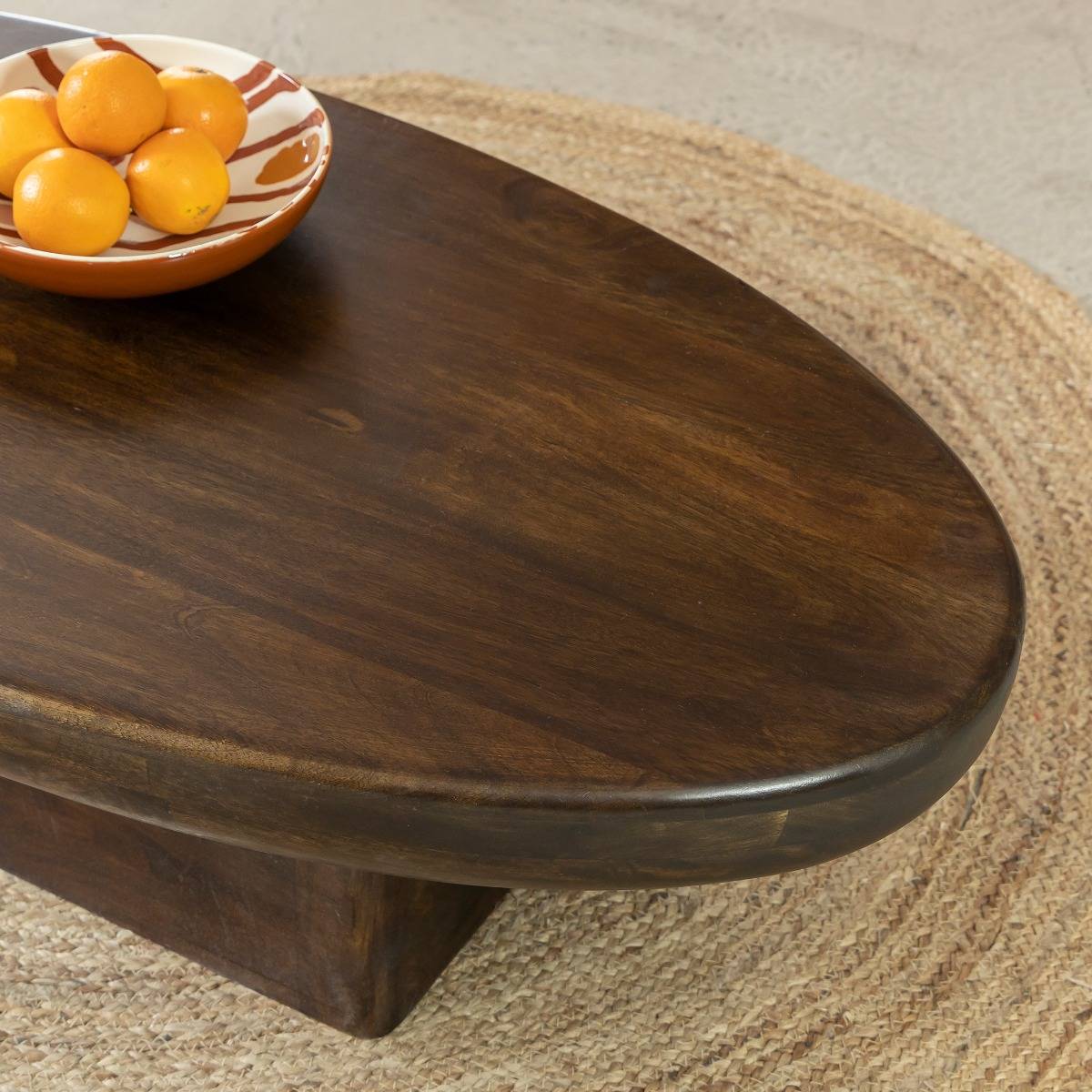 Table basse ovale en bois de manguier Morana