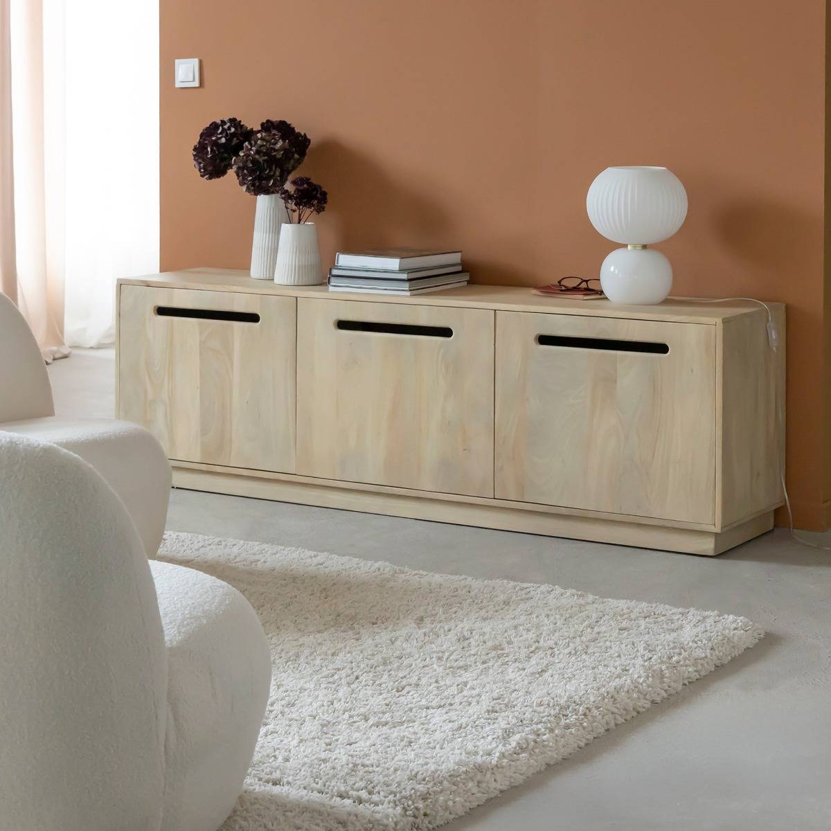 Meuble TV 3 portes en bois de manguier Roni