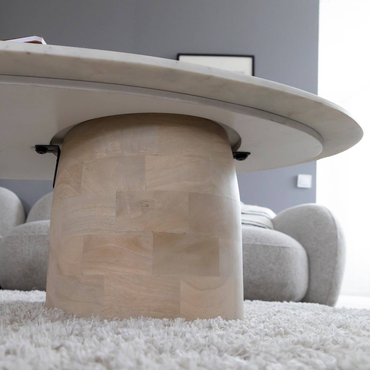 Table basse en bois de manguier et marbre Moana