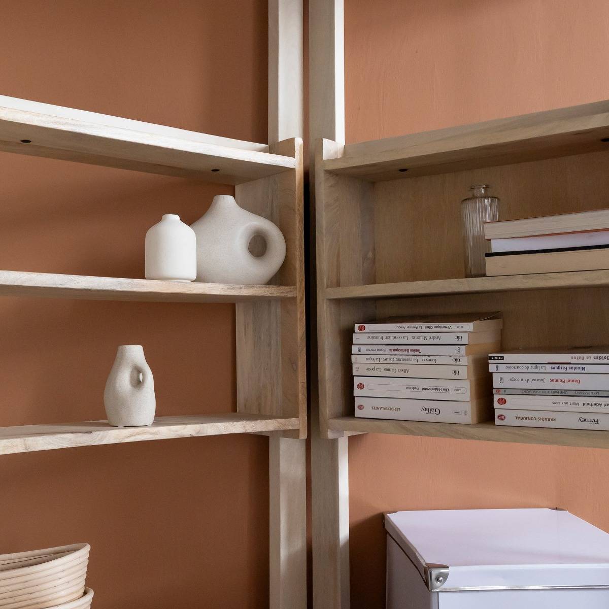 Etagère sur pieds en bois de manguier Tara