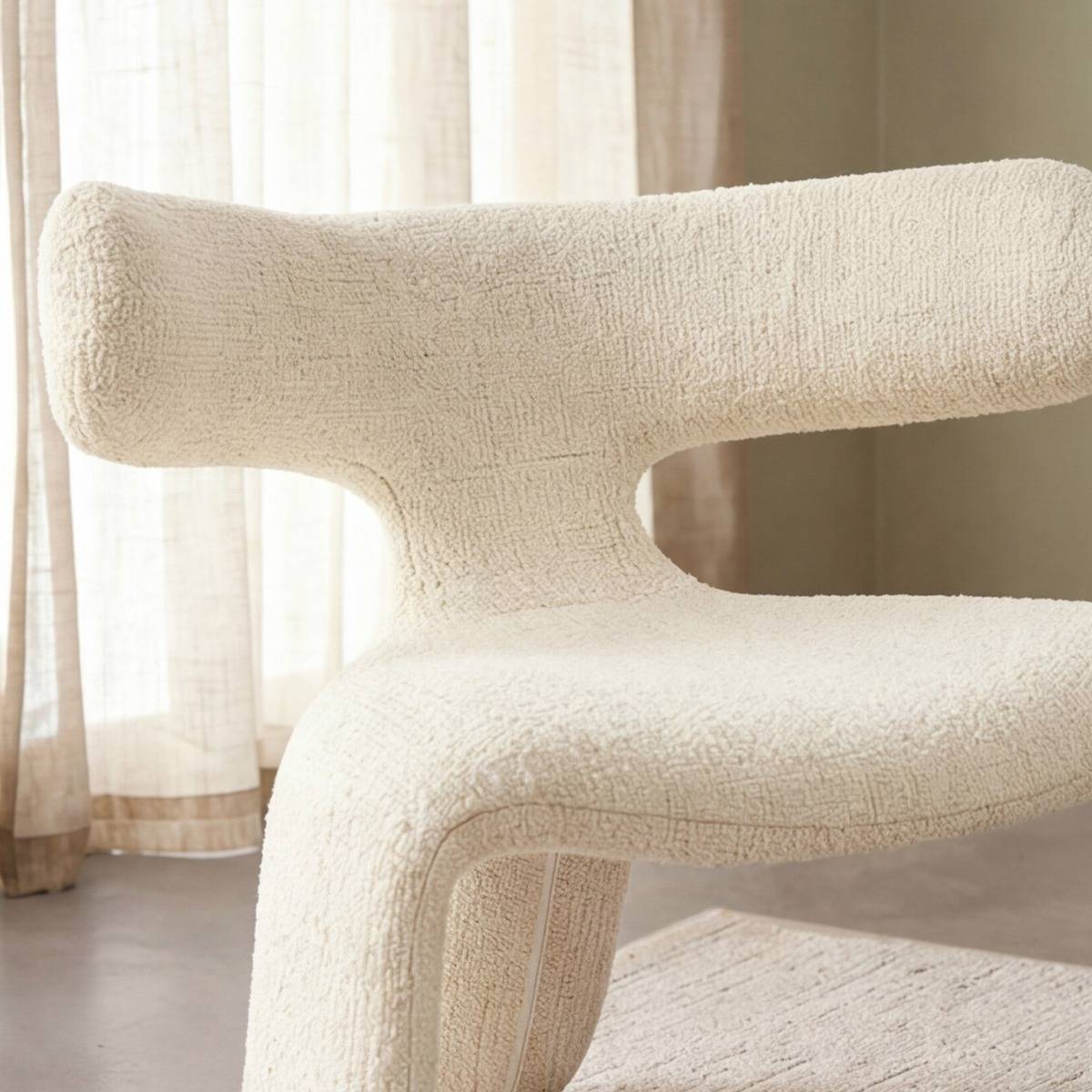 Fauteuil en tissu écru Rémy