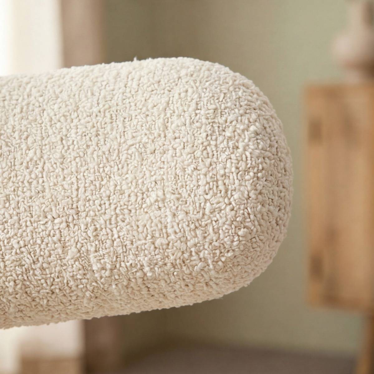 Fauteuil en tissu écru Rémy