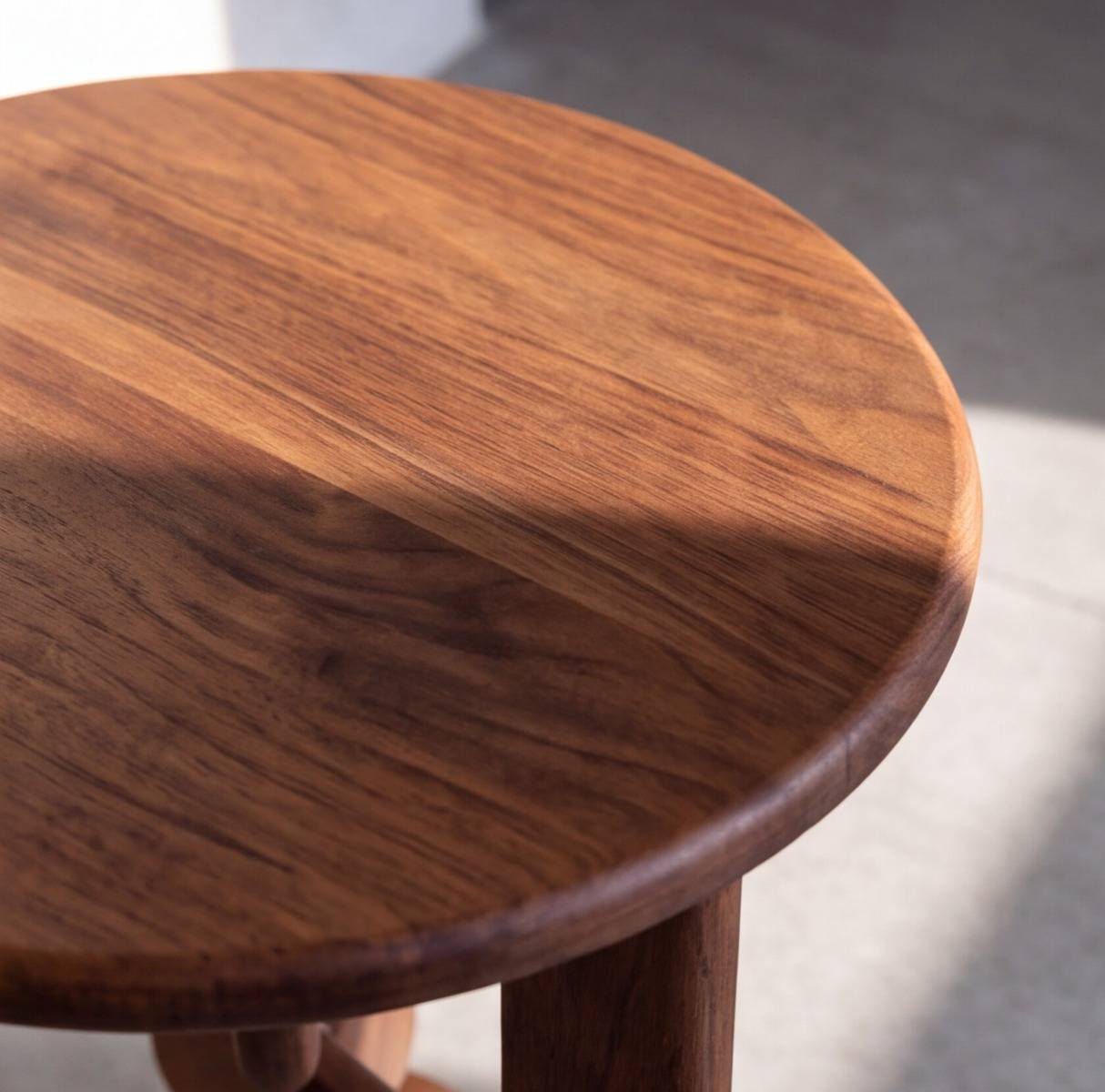 Tabouret en bois de manguier Mylae