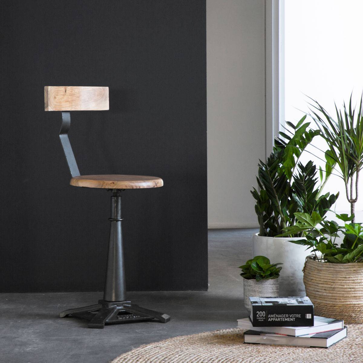 tabouret pivotant pied central