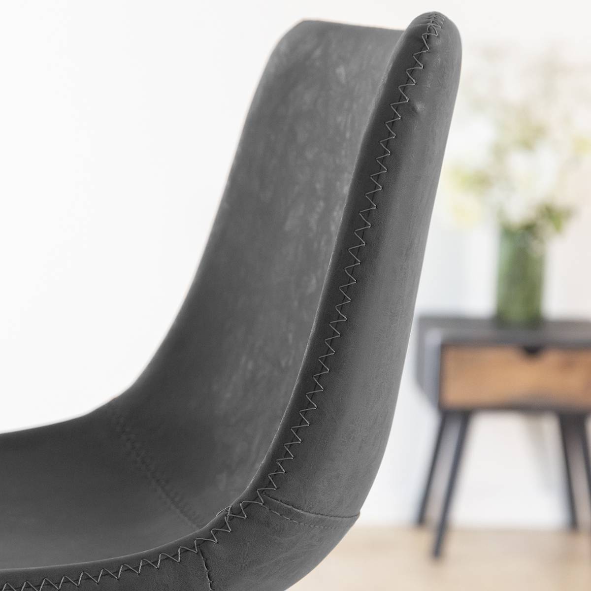 Chaise de bar noire réglable pied central Maya (lot de 2)