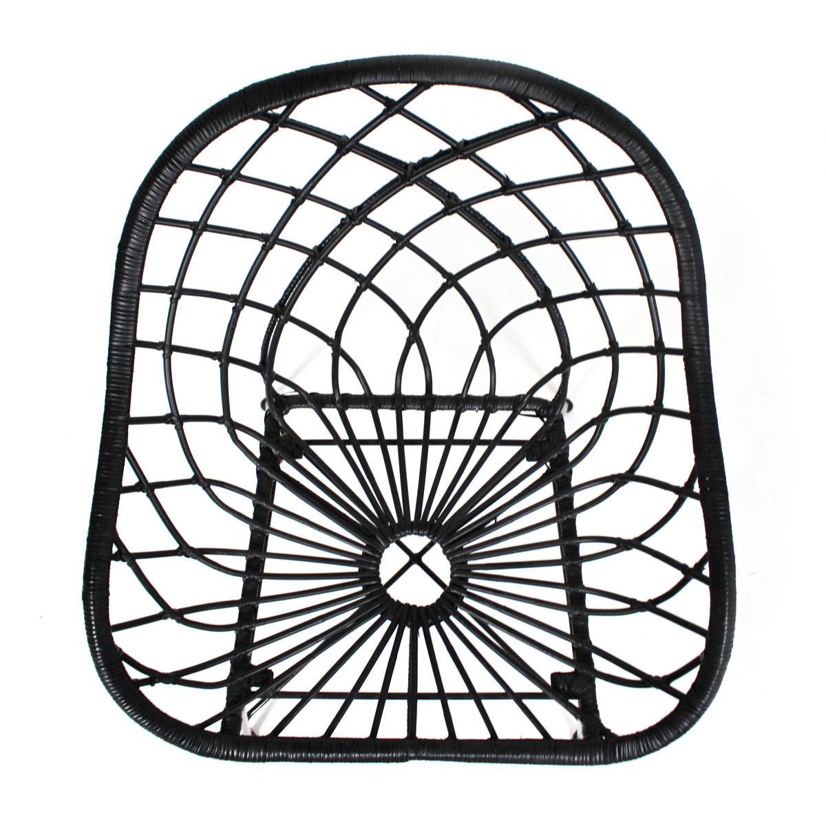 fauteuil noir rotin