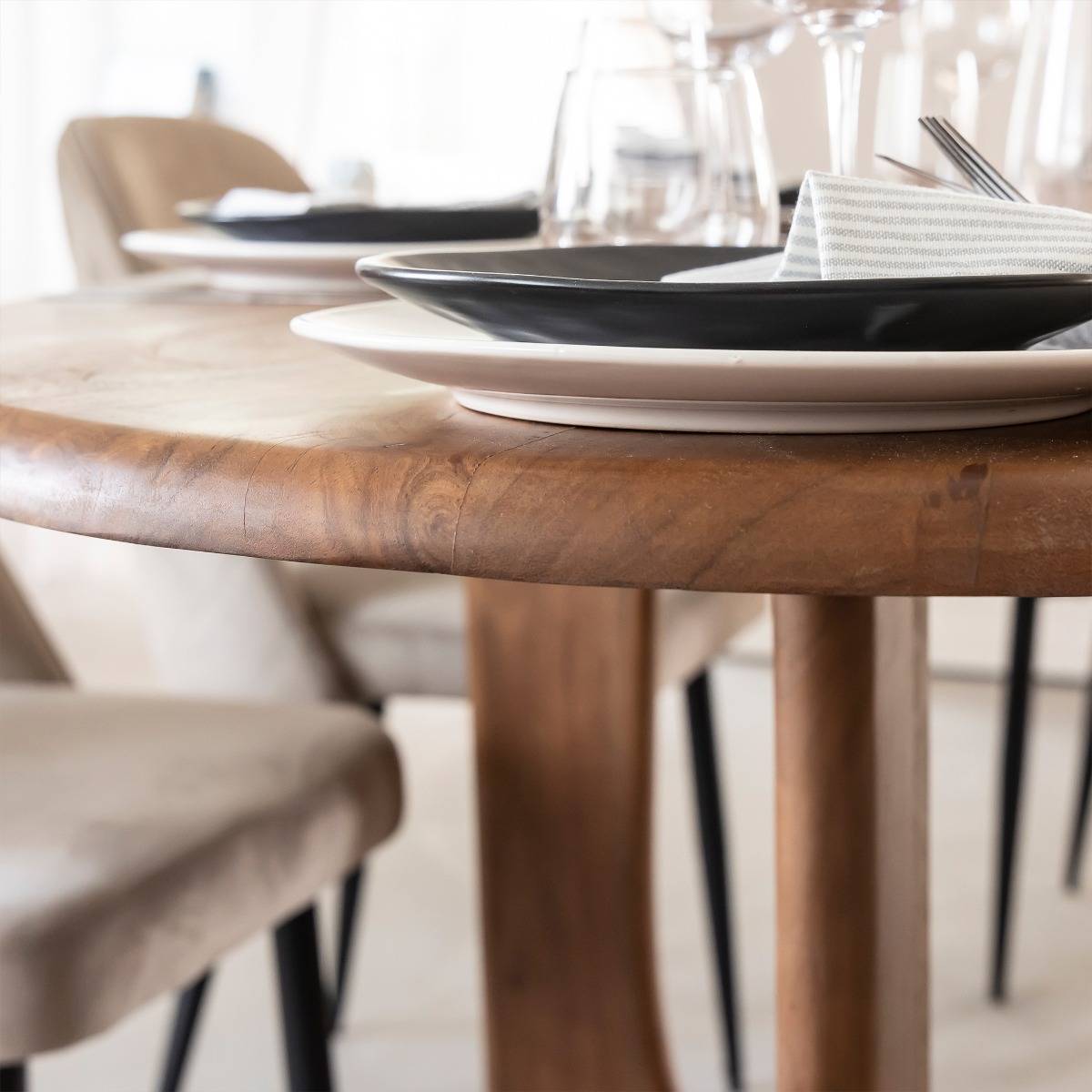 Table à manger en bois d'acacia Azure