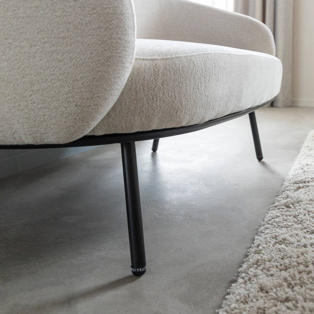 Canapé en tissu bouclette écru Filipa