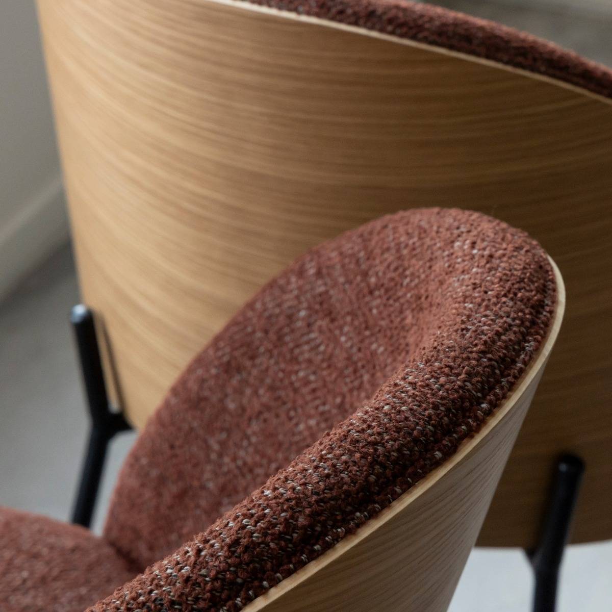 Chaise en tissu acajou et bois clair Nyssa (lot de 2)