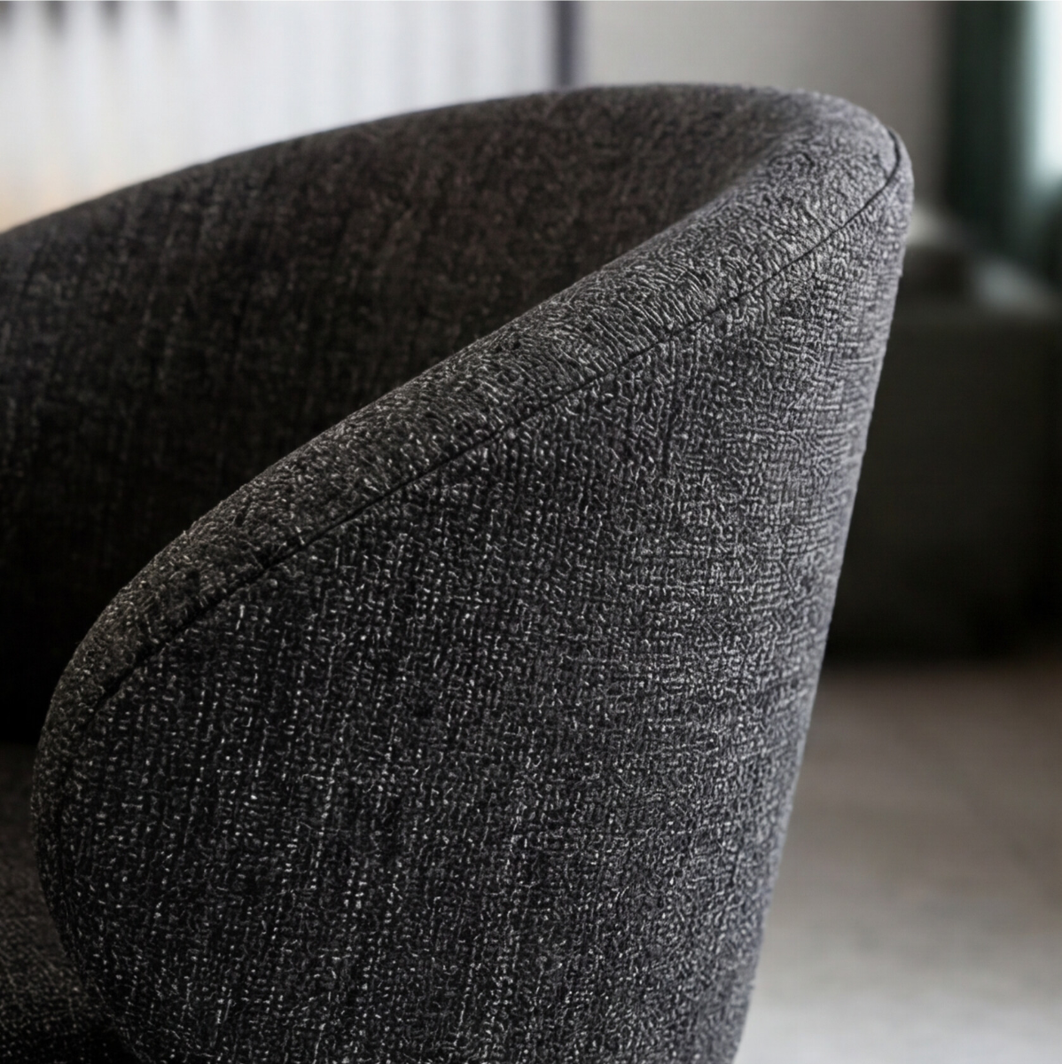 Chaise avec accoudoirs ronds en tissu gris anthracite et pieds en métal Cléa (lot de 2)