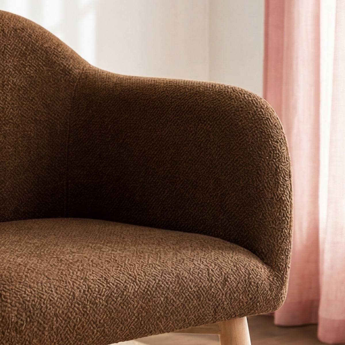 Chaise en tissu marron et pieds en bois Solène (lot de 2)