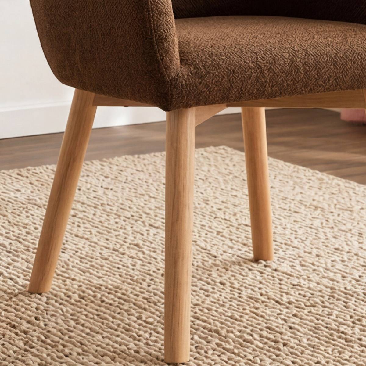 Chaise en tissu marron et pieds en bois Solène (lot de 2)