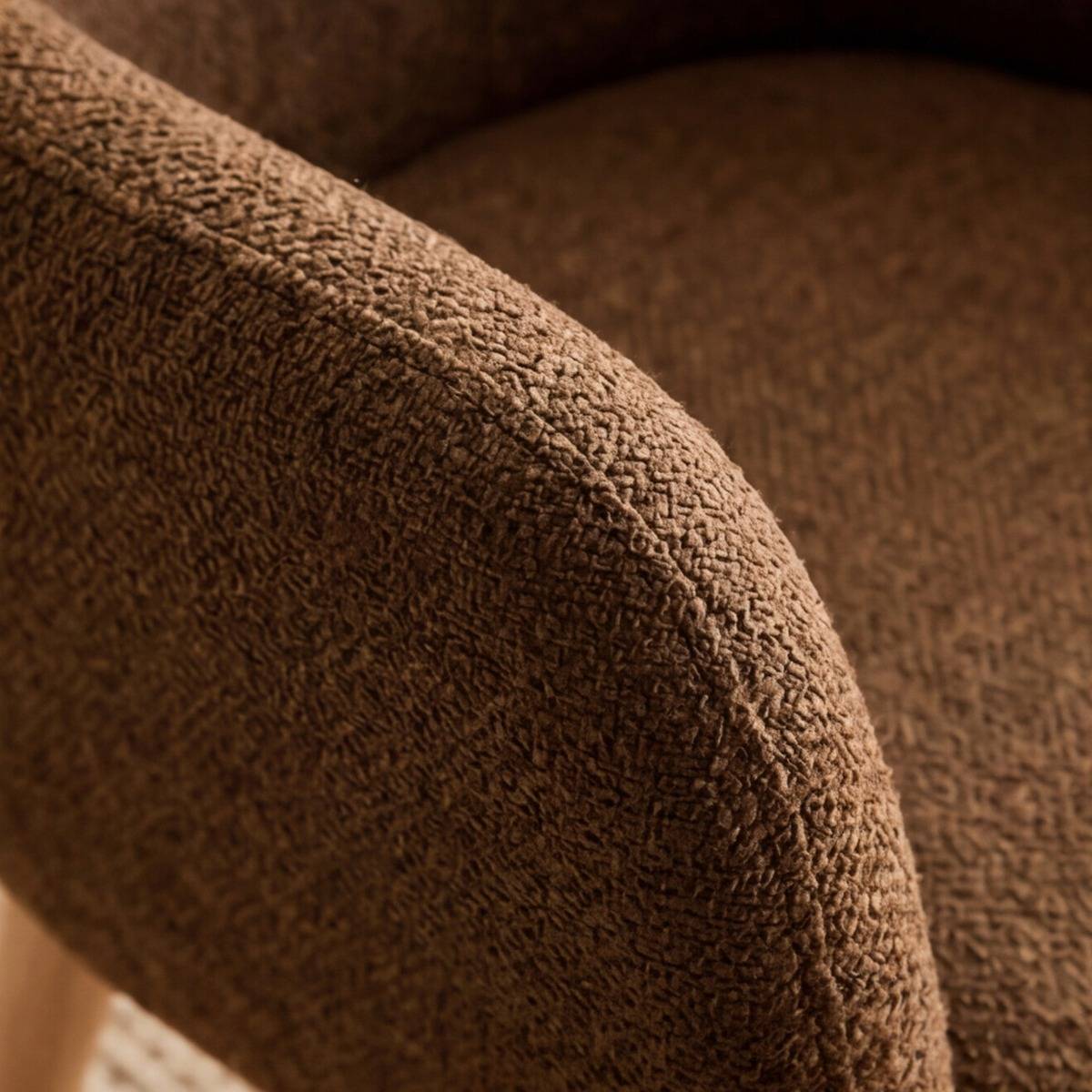 Chaise en tissu marron et pieds en bois Solène (lot de 2)