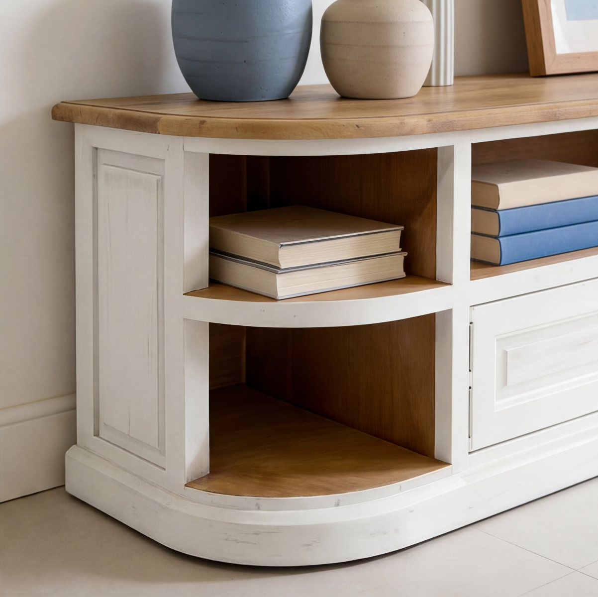 Meuble TV en bois recyclé blanchi Garance