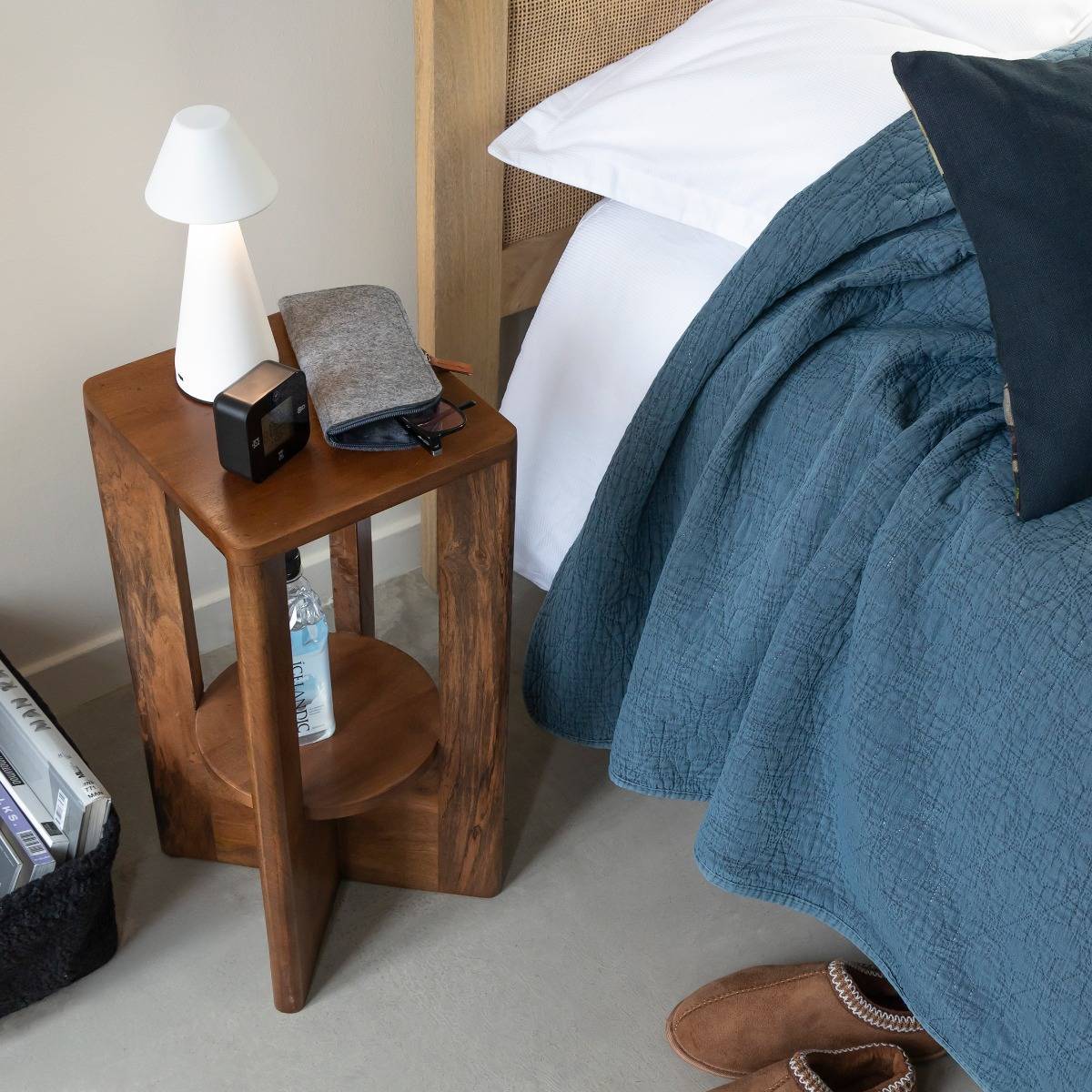 Table de chevet en bois de manguier Erine