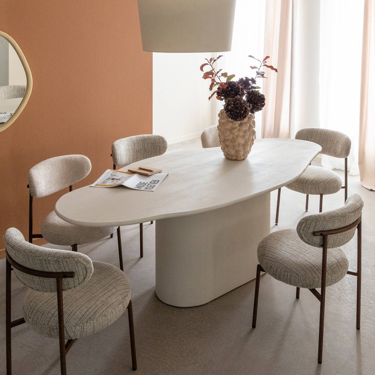 Table à manger nuage en bois effet béton blanc Thomas