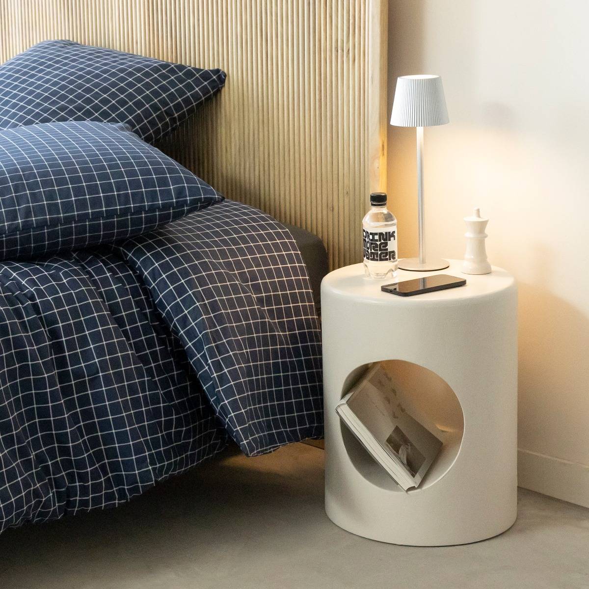 Table de chevet en bois blanc peint Amelie