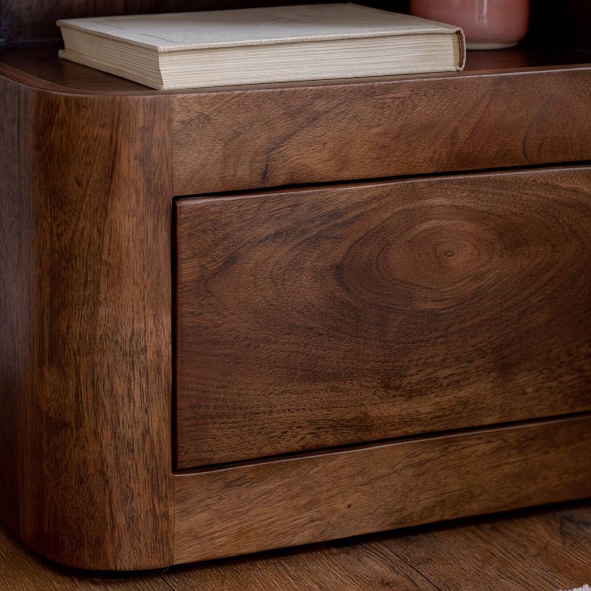 Table de chevet niche gauche en bois de manguier Maora