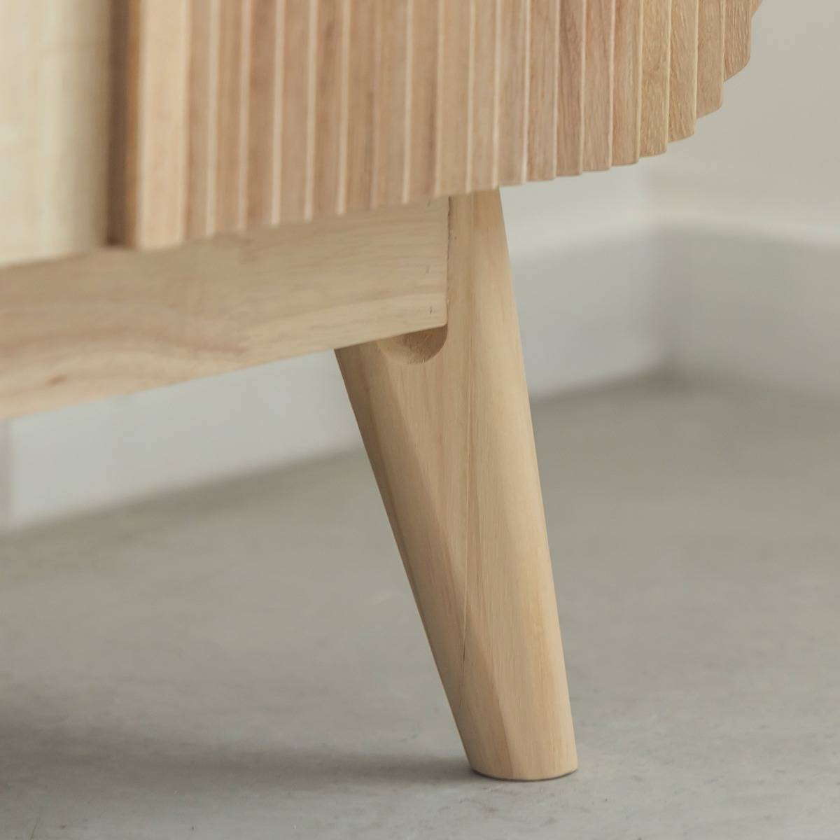 Meuble TV en bois de paulownia Nilo