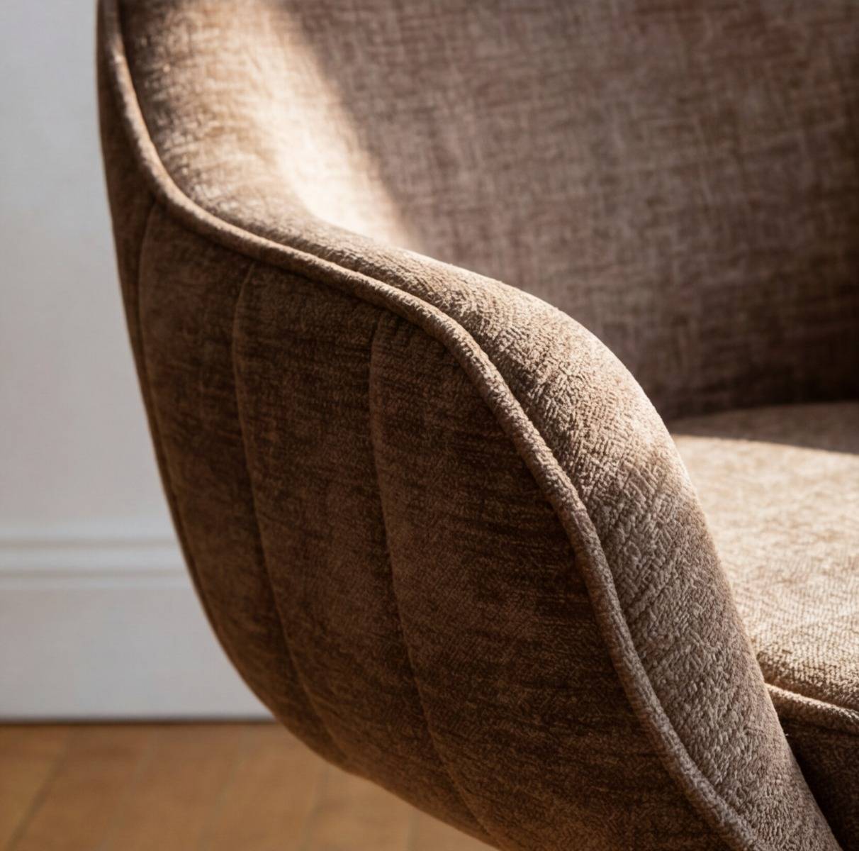 Chaise en tissu marron et pied central en métal beige Florine (lot de 2)