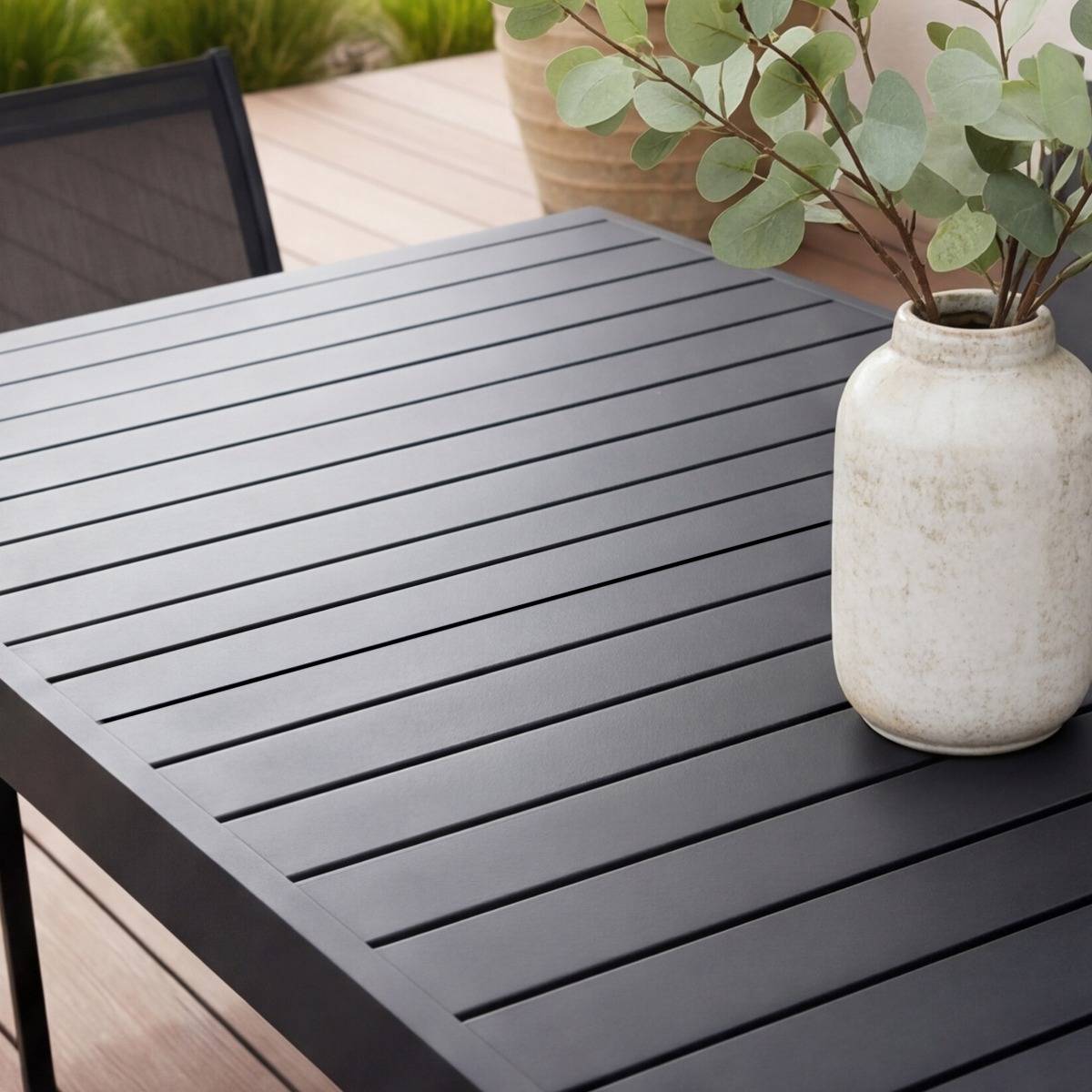 Table de jardin en aluminium rectangulaire gris Kaïa