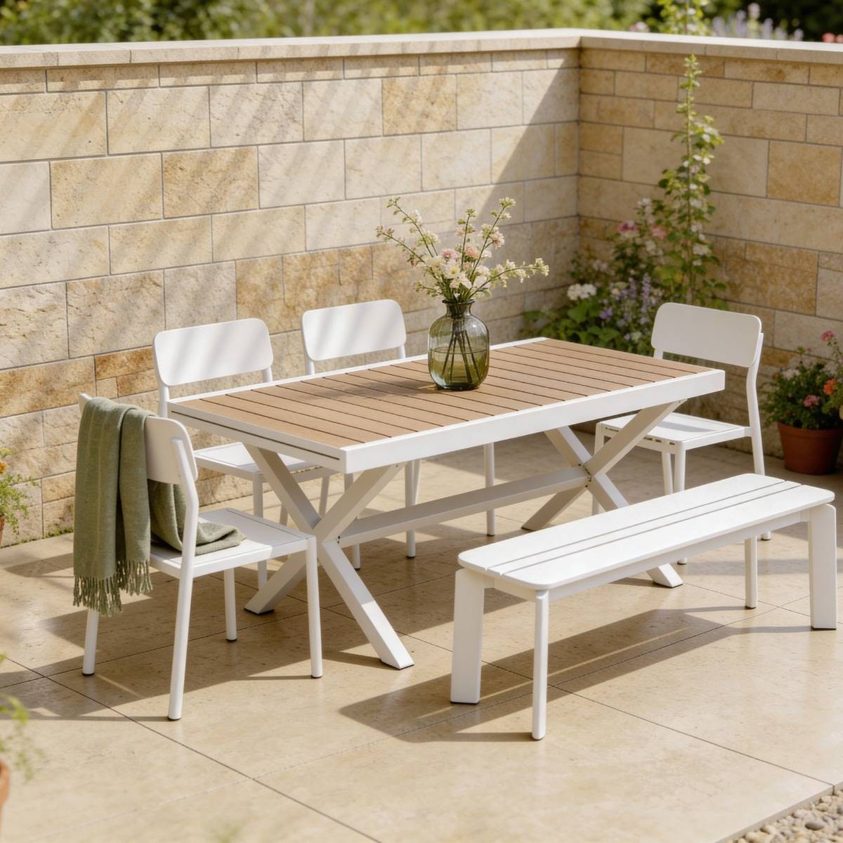 Table de jardin blanche et effet bois en aluminium Ayden