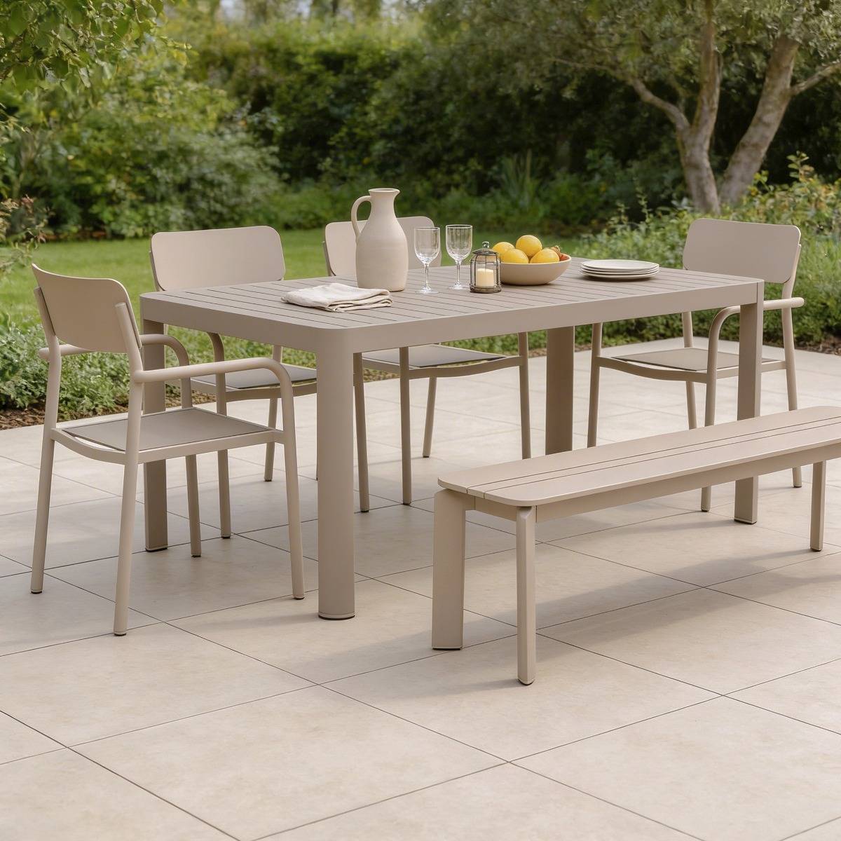 Table de jardin rectangulaire en aluminium taupe Kaïa