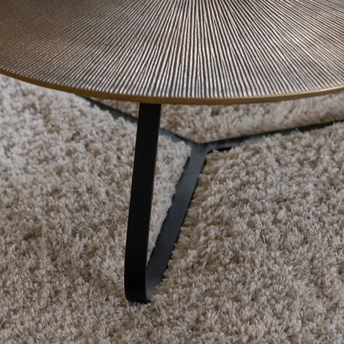 Table basse ronde en aluminium doré et métal noir Aurèle