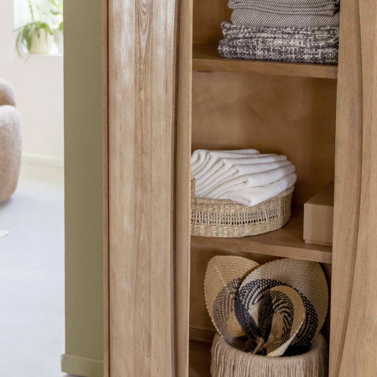 Armoire en bois de manguier Folia