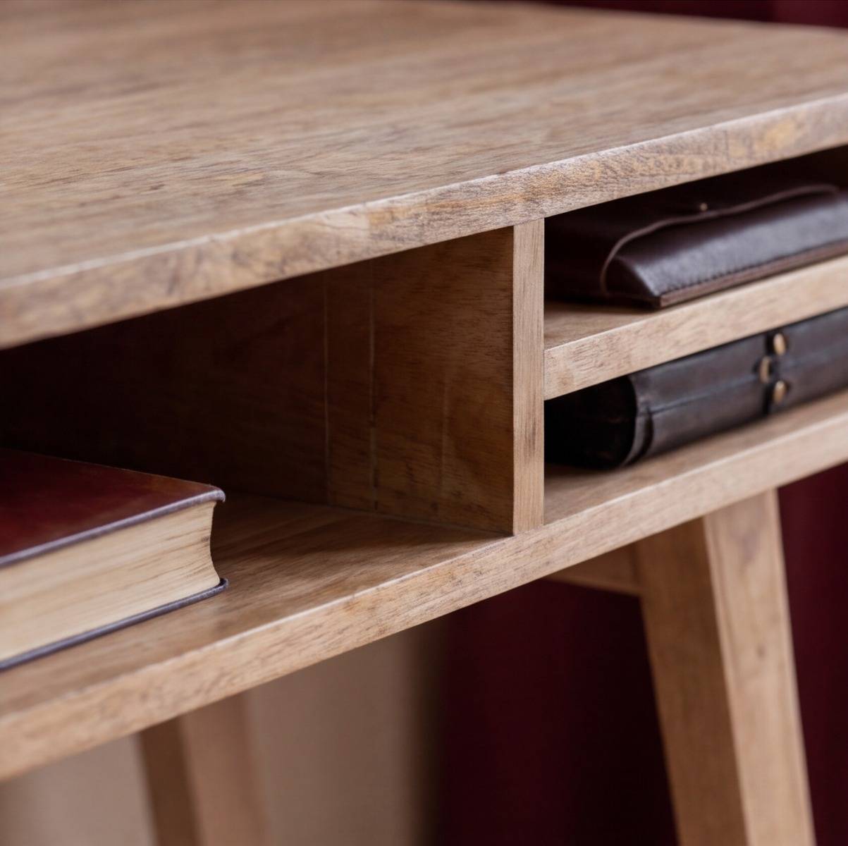 Bureau en bois de manguier Aurila