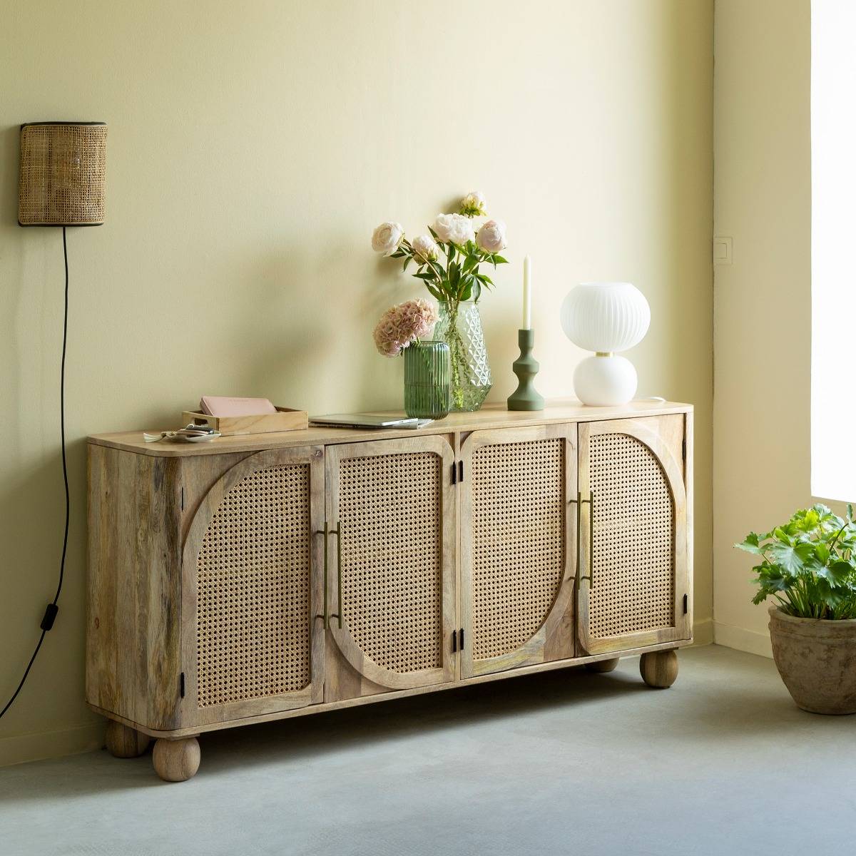 Buffet en bois de manguier et cannage Thora