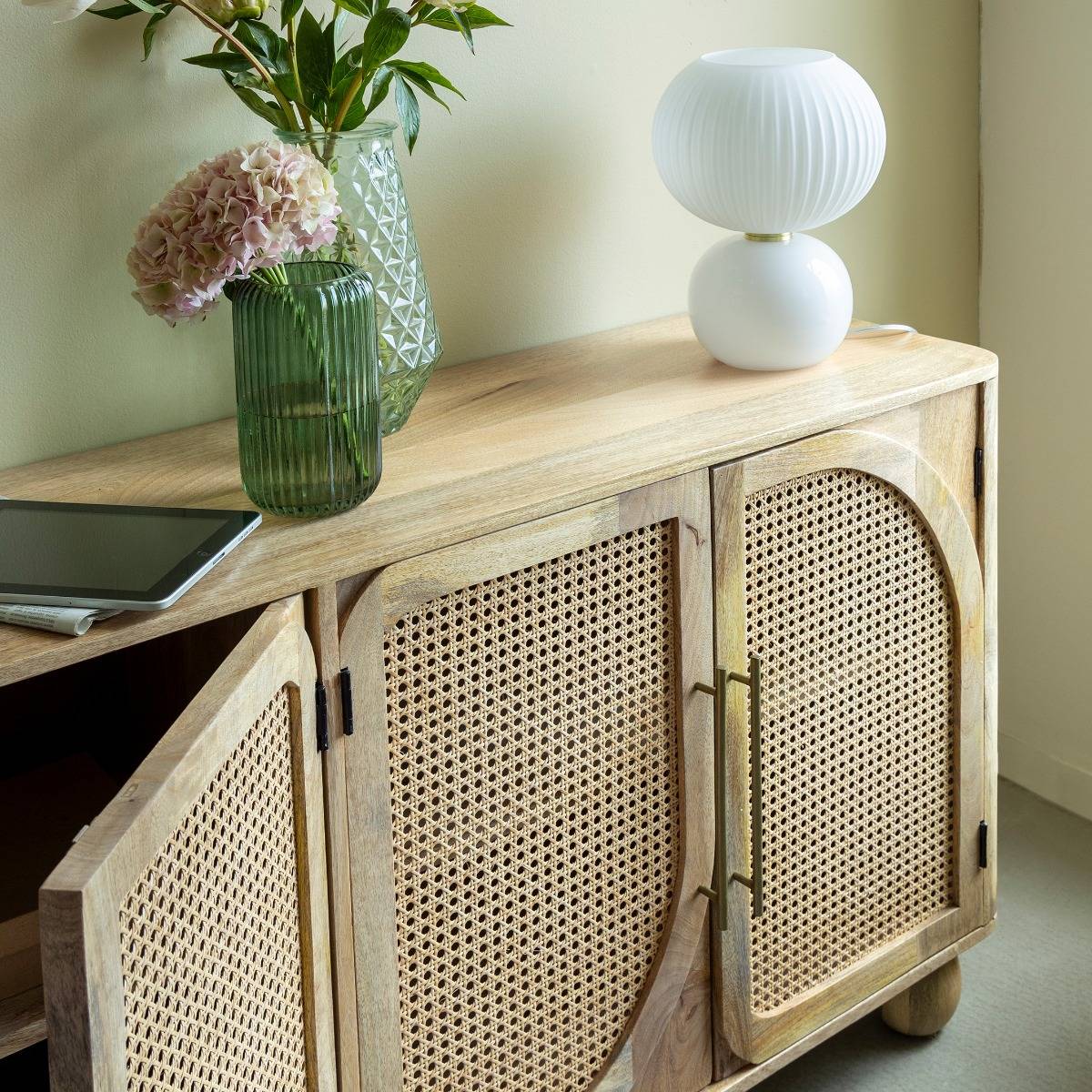 Buffet en bois de manguier et cannage Thora